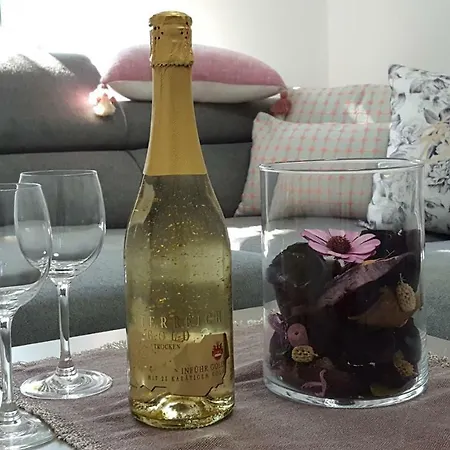 Imperia *** * 풀라