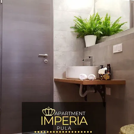 Imperia *** * Pola
