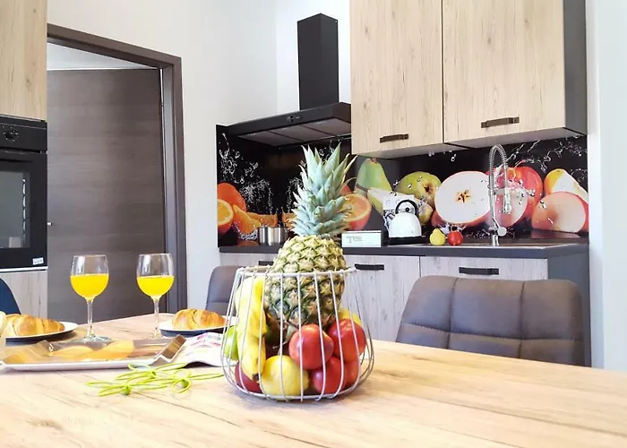 Apartment Imperia *** *