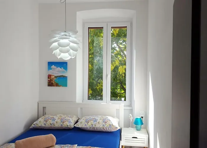 דירה Imperia ***